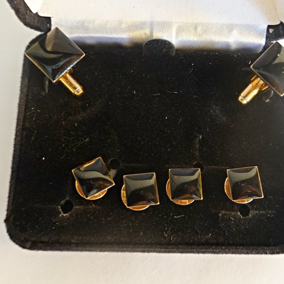 Black Onyx Tuxedo Cufflinks and Studs - Picture 2 of 2